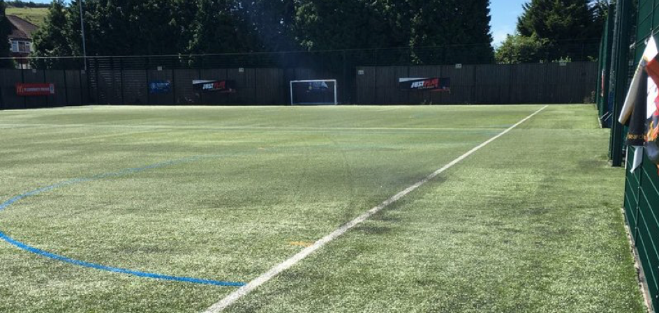 Football & Rugby Rubber Filled 3G Pitch Maintenance 5